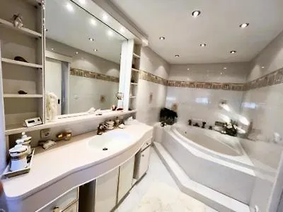 Ferienhaus Marga - Charmantes Haus Mitten In Oberstdorf Mit Bergbahn Unlimited بيت للعطل